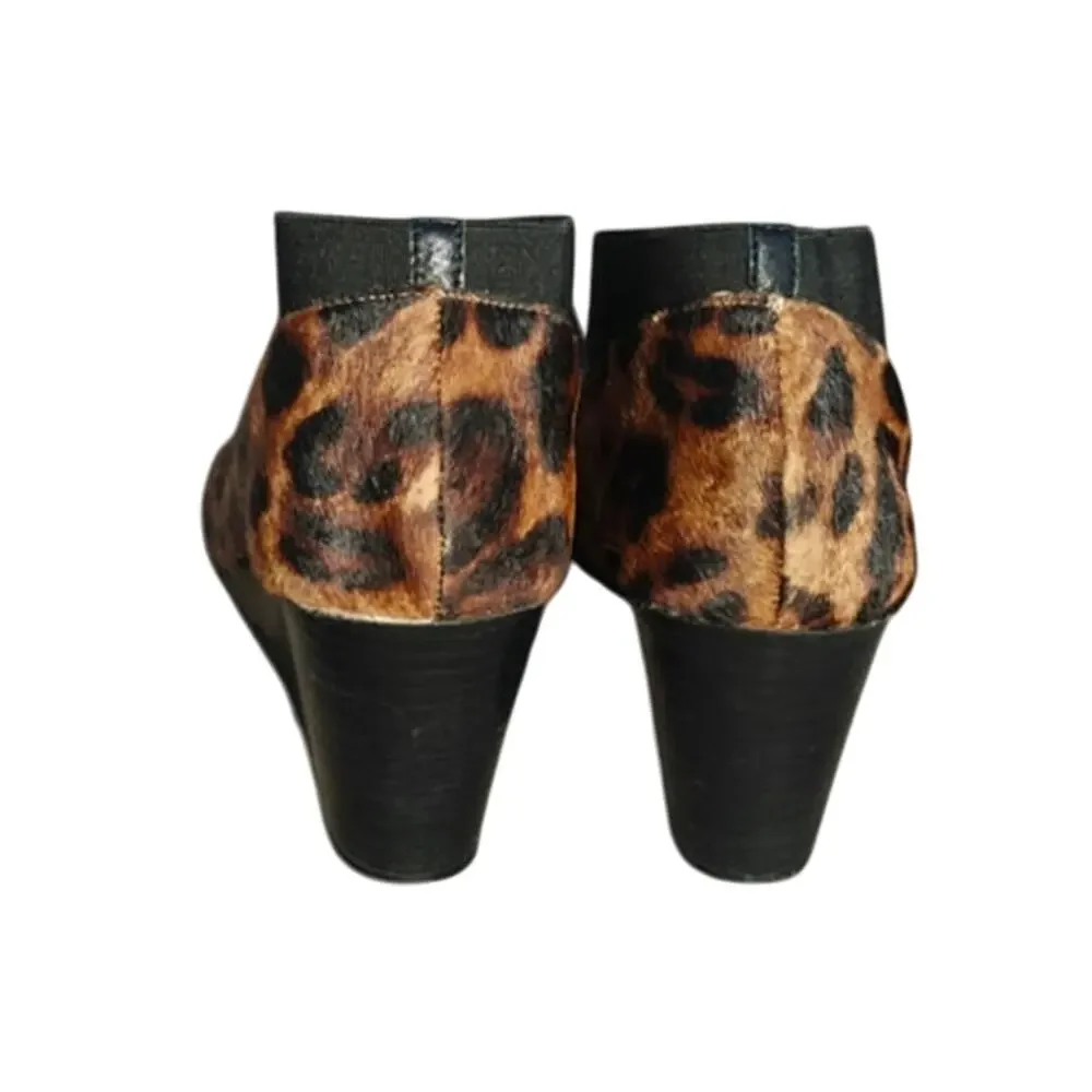 Leopard print Taryn Rose pumps sz 10.5